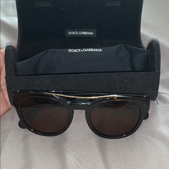 Dolce & Gabbana Sunglasses w bar across main image 5